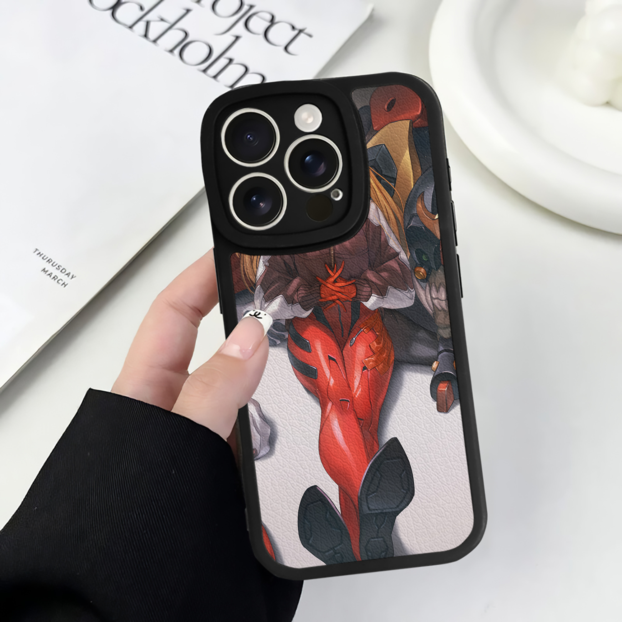 （画像用） EVA 新世紀エヴァンゲリオン 【iPhone 16シリーズ対応】シリコンスマホケース（レザー調） 材質：シリコン